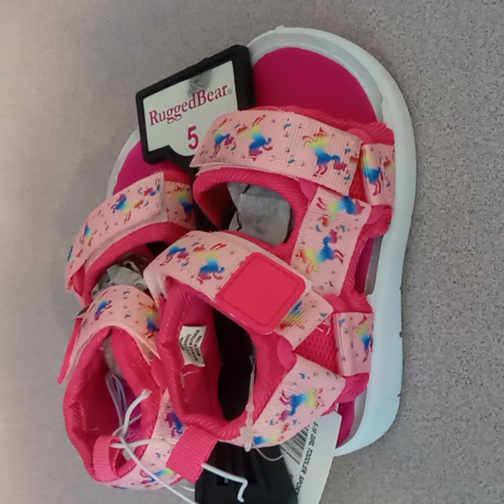 Rugged Bear size 5 Toddler unicorn sandals - just adorable and sturdy NWT